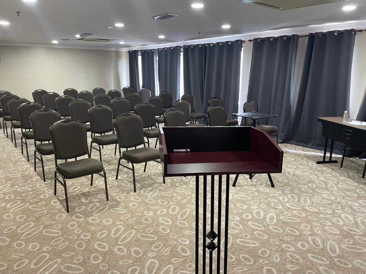 Putra Brasmana Hotel Kuala Perlis Eksteriør billede