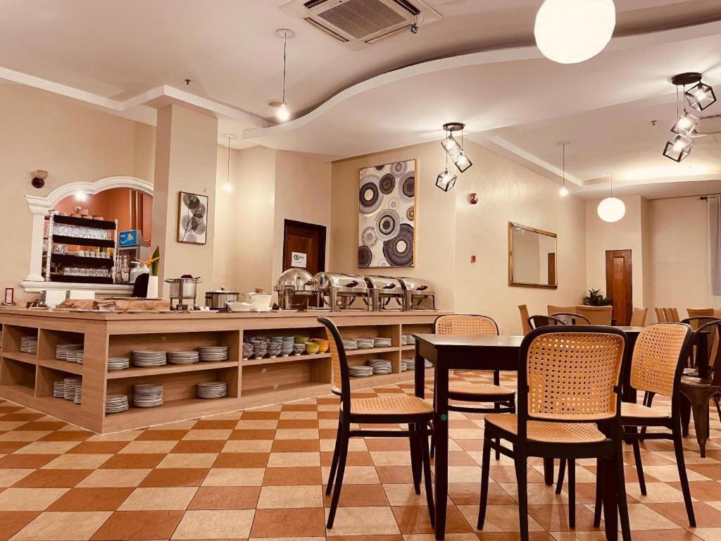 Putra Brasmana Hotel Kuala Perlis Eksteriør billede