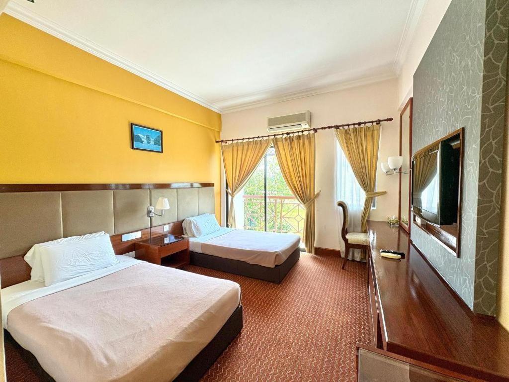 Putra Brasmana Hotel Kuala Perlis Eksteriør billede