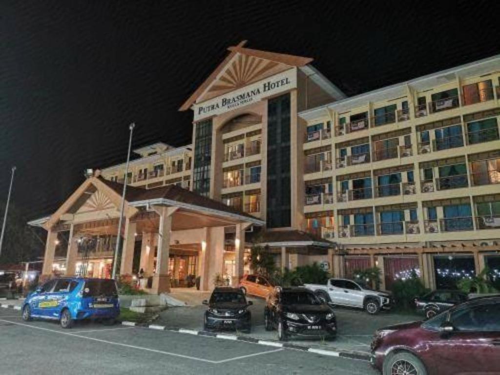 Putra Brasmana Hotel Kuala Perlis Eksteriør billede